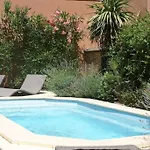 Beni, 1 Couple Only Au Village Naturiste آجد