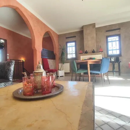 Beni, 1 Couple Only Au Village Naturiste 3* آجد