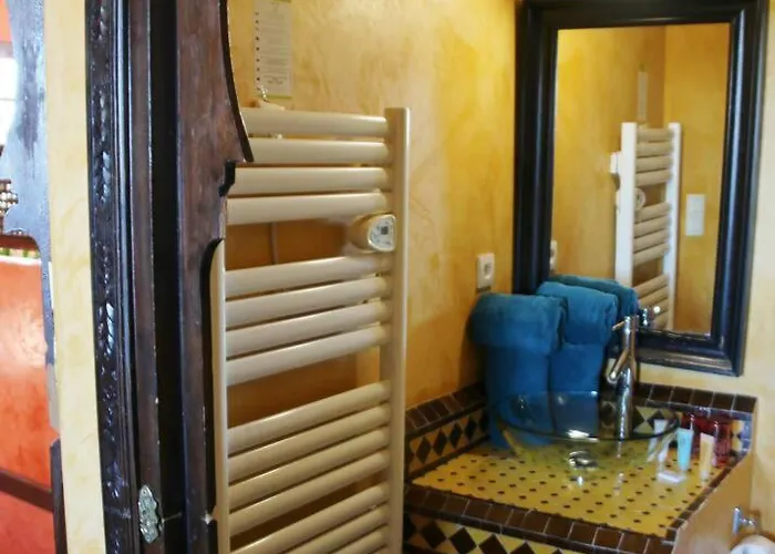 Riad Beni, 1 Couple Only Au Village Naturiste